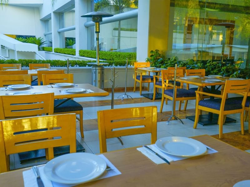 Dining area in Huapango Restaurant at Gamma Hotels