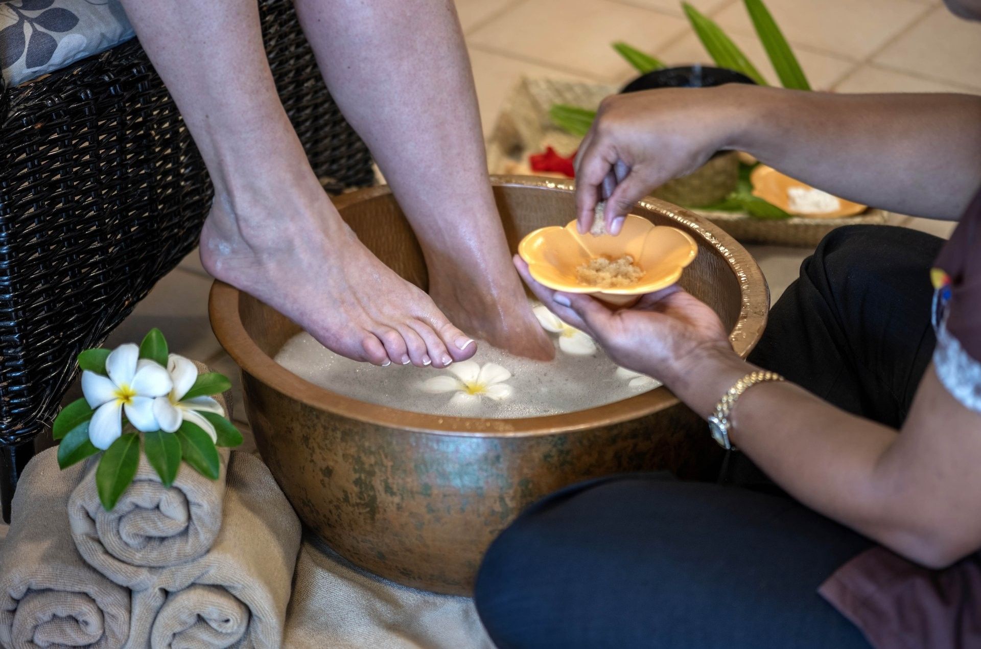 Services & Amenities