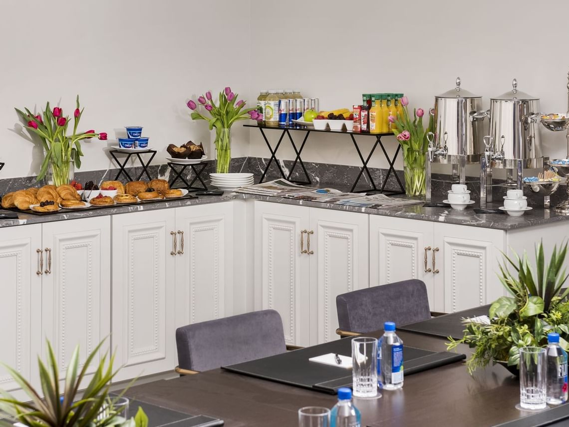 Tulip Room Meeting Space at The Ivey's Hotel