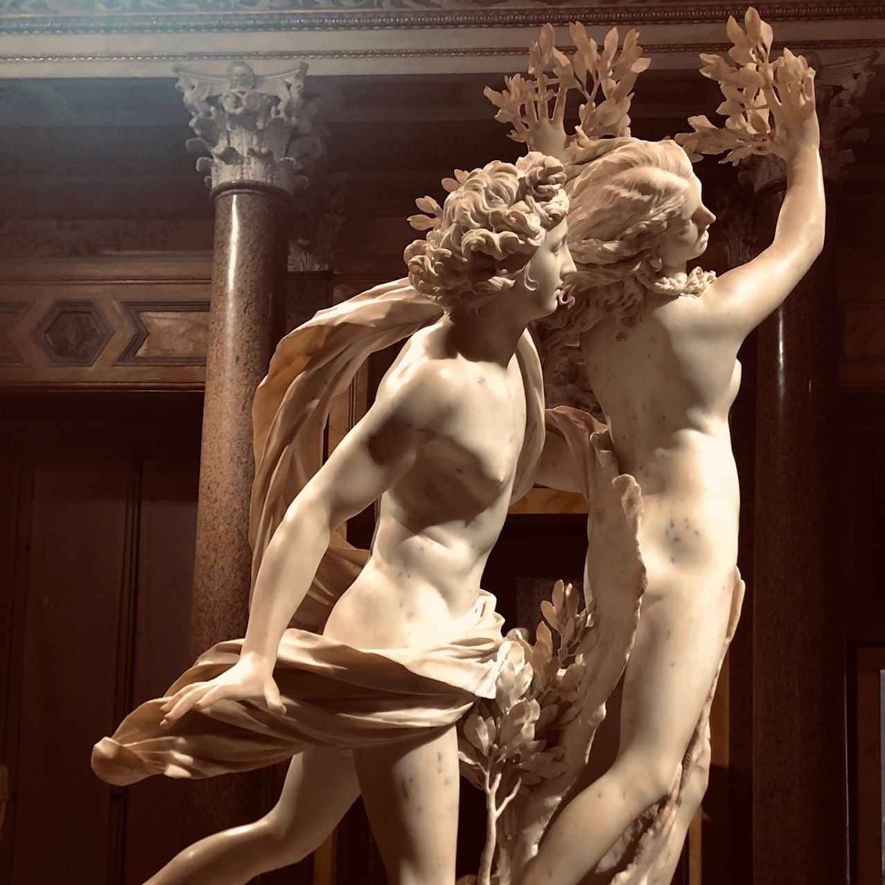 Statue of Apollo and Daphne near Rome Luxury Suites