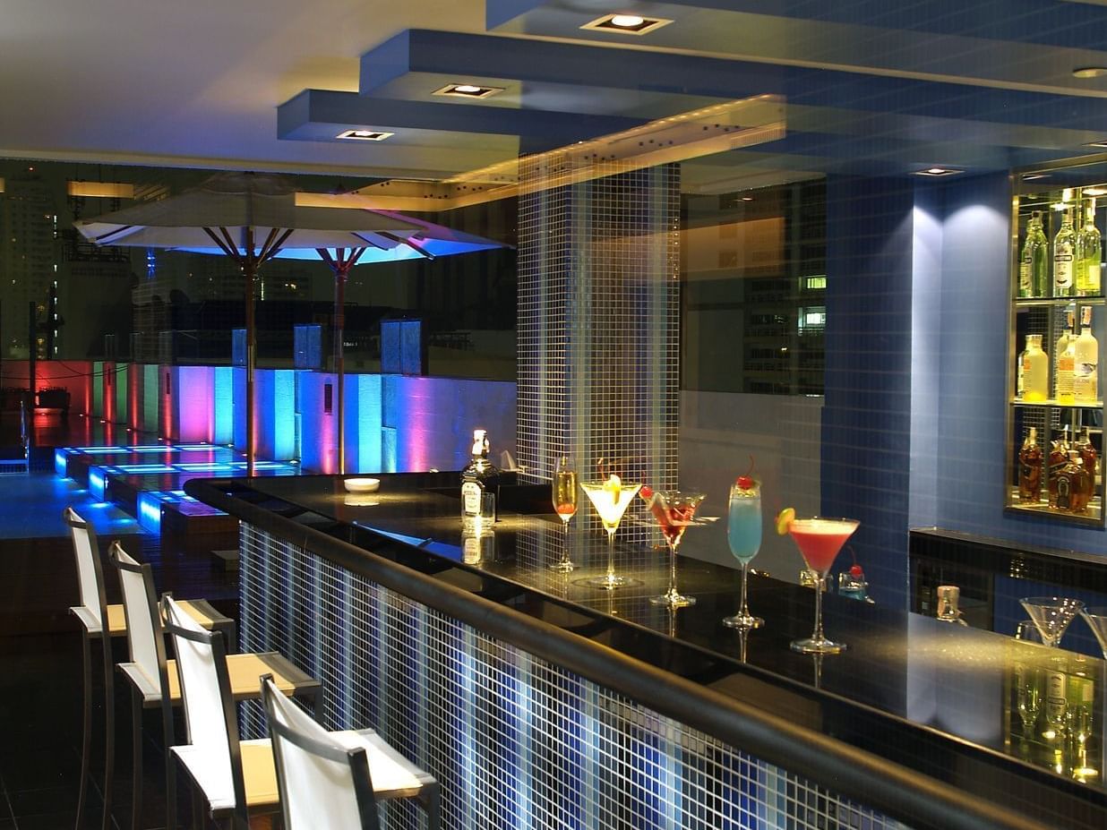 Stylish Cocktail bar with chairs in Flava Lite Dream Nashville