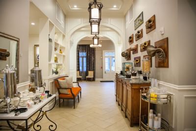 Refreshments & lounge area in the Lobby at Hotel St. Pierre