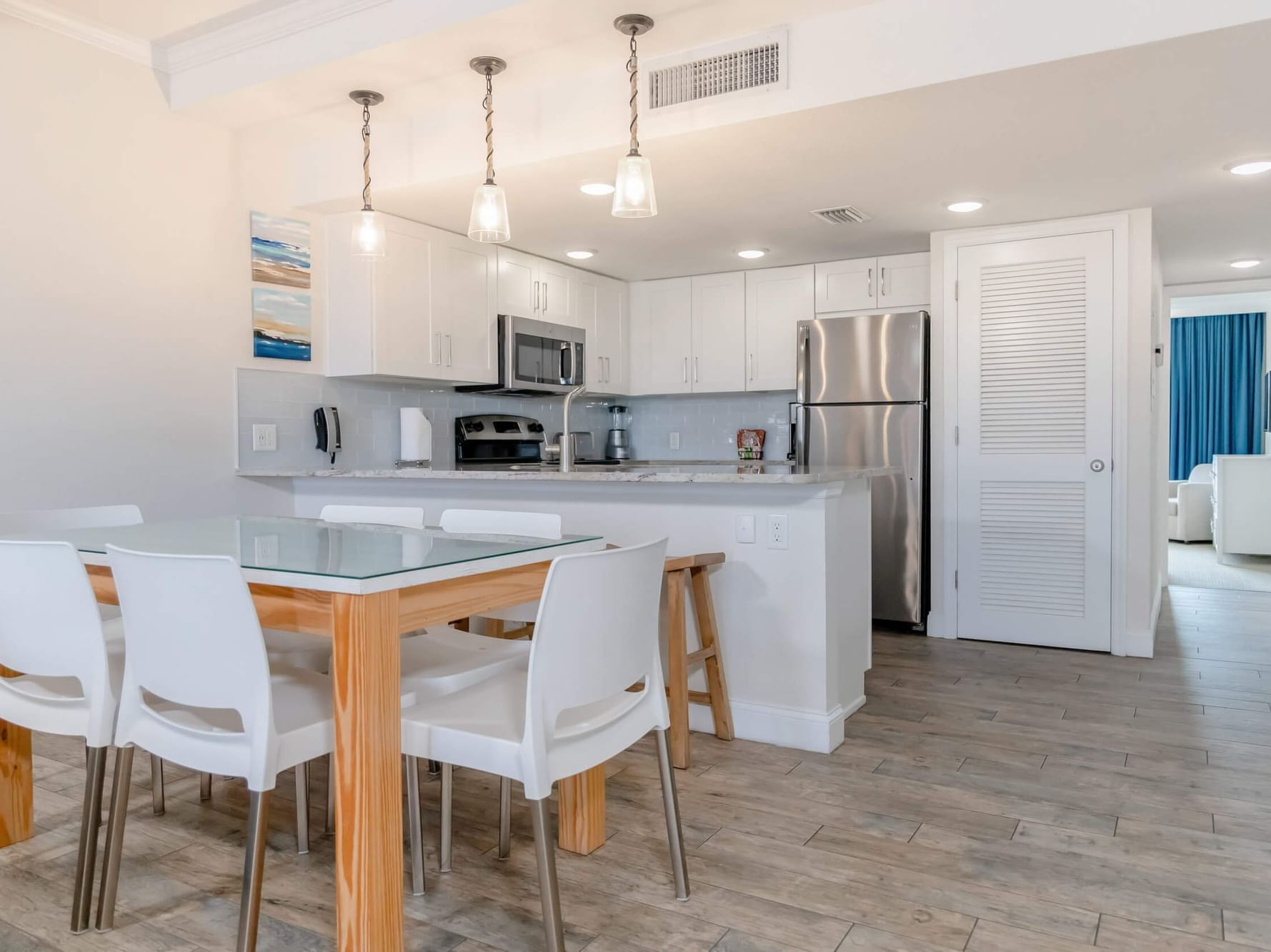 Dining Area in 2BR at Legacy Vacation Resorts, Indian Shores