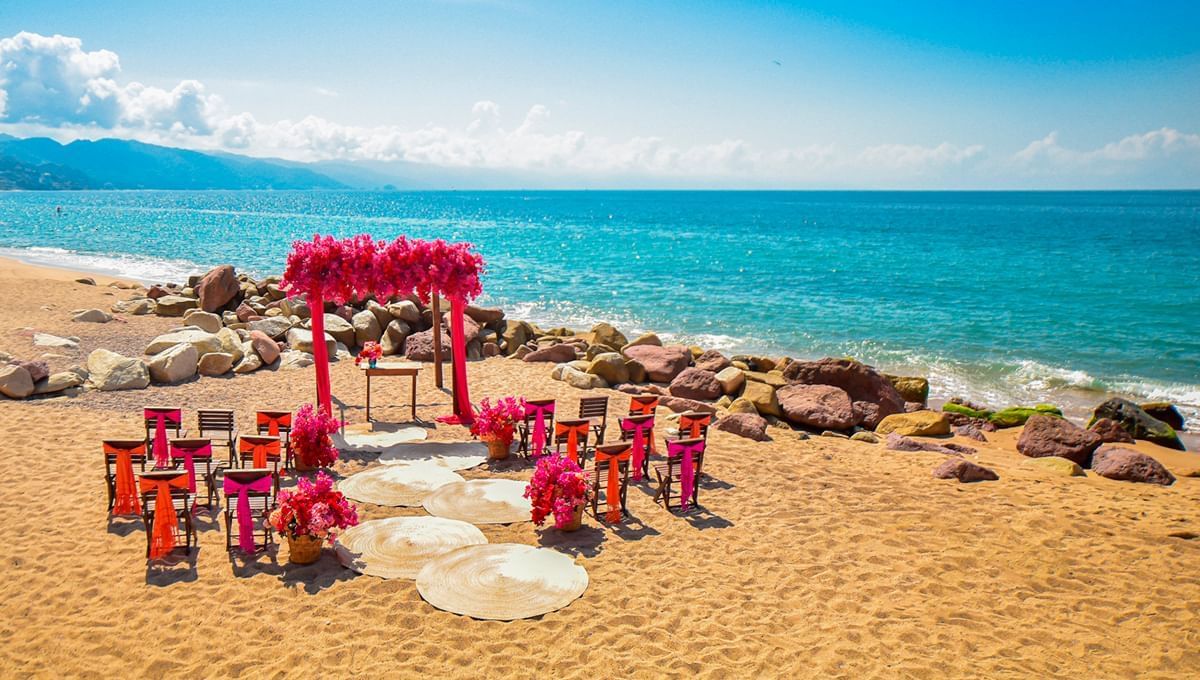 dream decoration place at Sunset Plaza Beach Resort