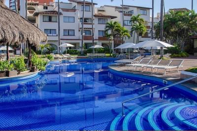 pool at Plaza Pelicanos Grand Beach Resort Hotel