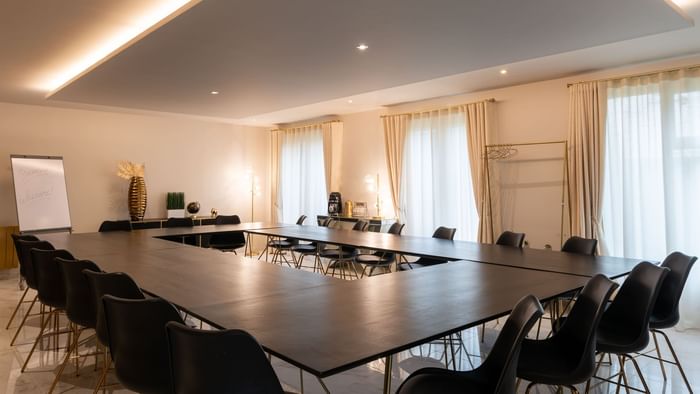 A seating area with furniture at Hotel La Defense