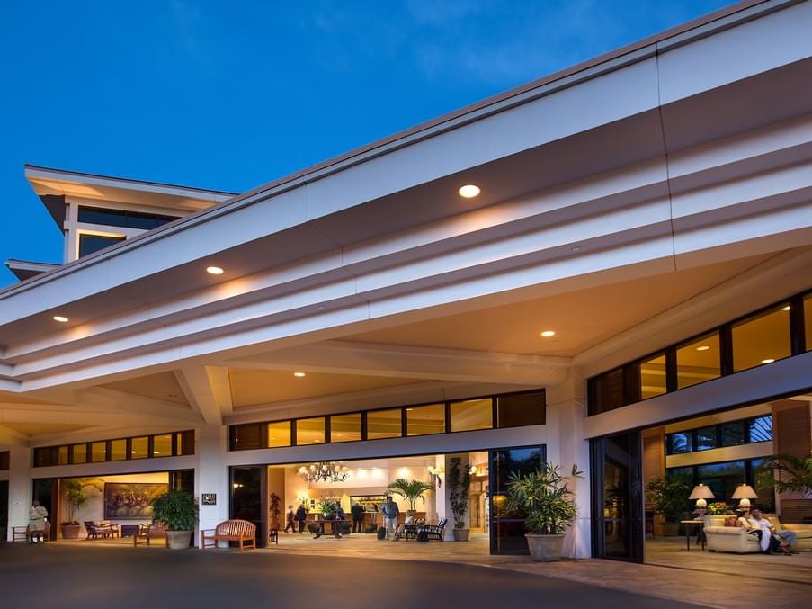 Exterior view of the hotel entrance & motor lobby at Maui Coast Hotel Kihei