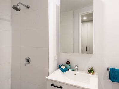 School Street Studios_Private Ensuite