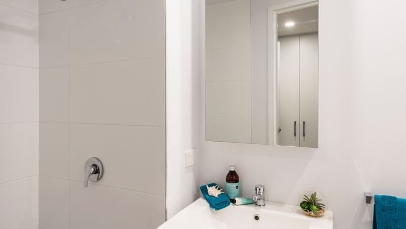 School Street Studios_Private Ensuite