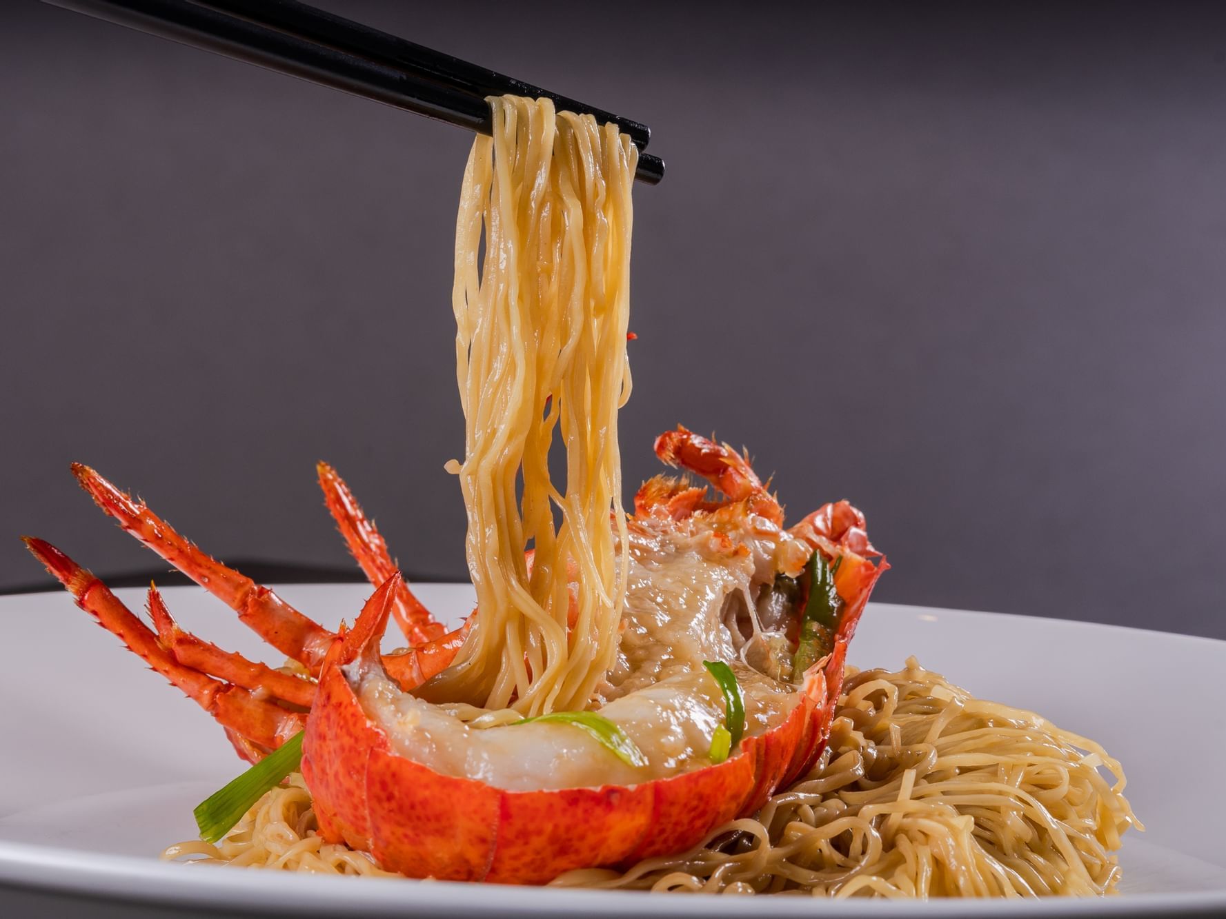 Lobster noodles in Wah Lok at Carlton Hotel Bangkok Sukhumvit