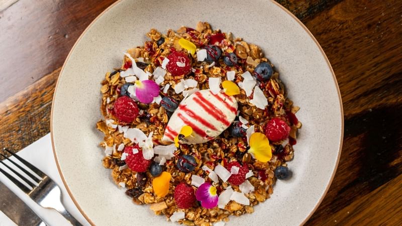 The Sebel Docklands and Residences - Capri Cafe & Lounge