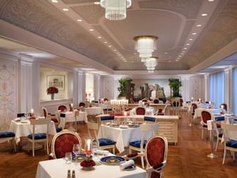 Table arrangements in Vanitas restaurant at Palazzo Versace