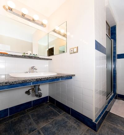 Hotel bathroom at the Chelsea Pines Inn in NYC.