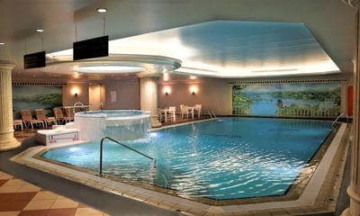 swimming pool at eresin hotels topkapi