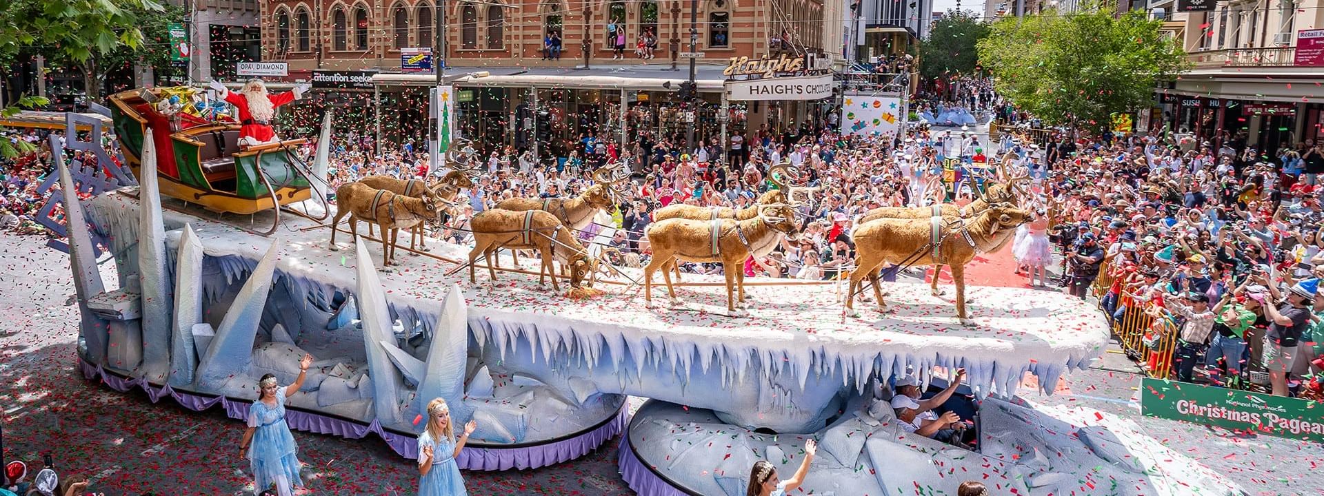 father-christmas-2025- hotel near christmas-pageant