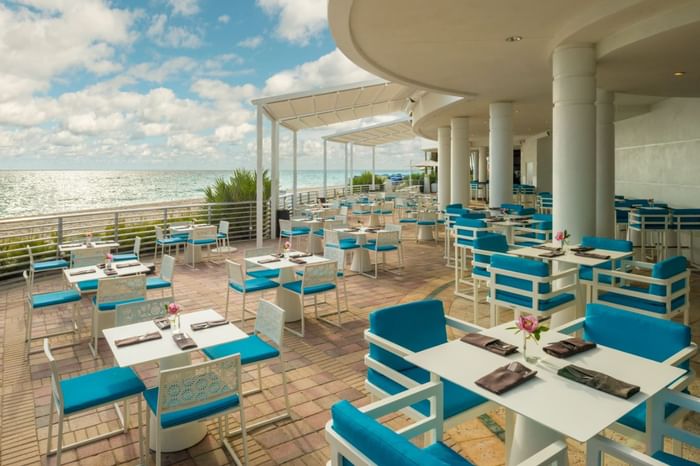 Lounge area in Playa Restaurant and Bar at The Diplomat Resort