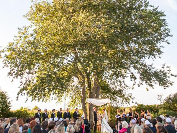 Outdoor Wedding at The Roundtree, Amagansett, Hotel in Hamptons