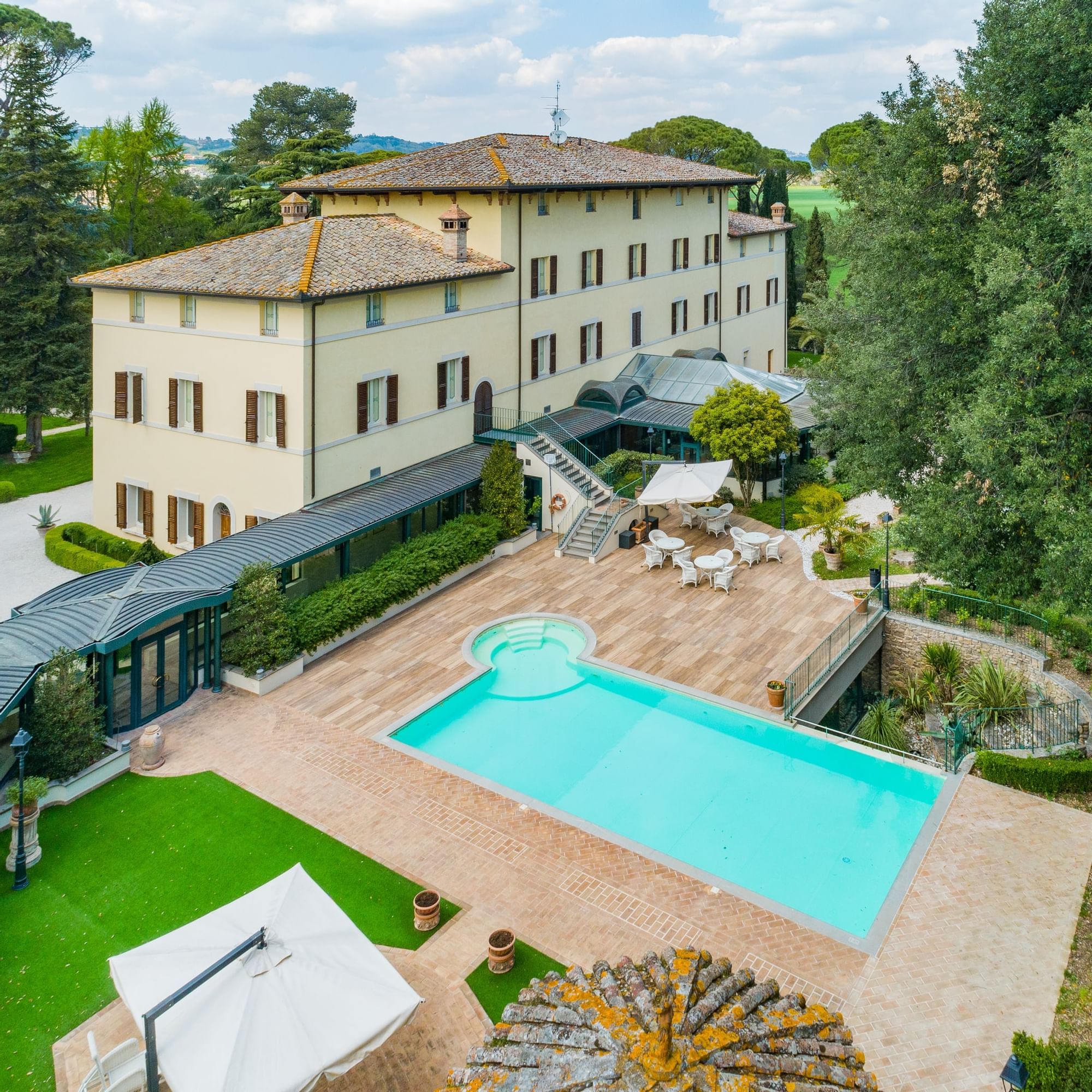 Villa a Perugia con Piscina e Centro Benessere
