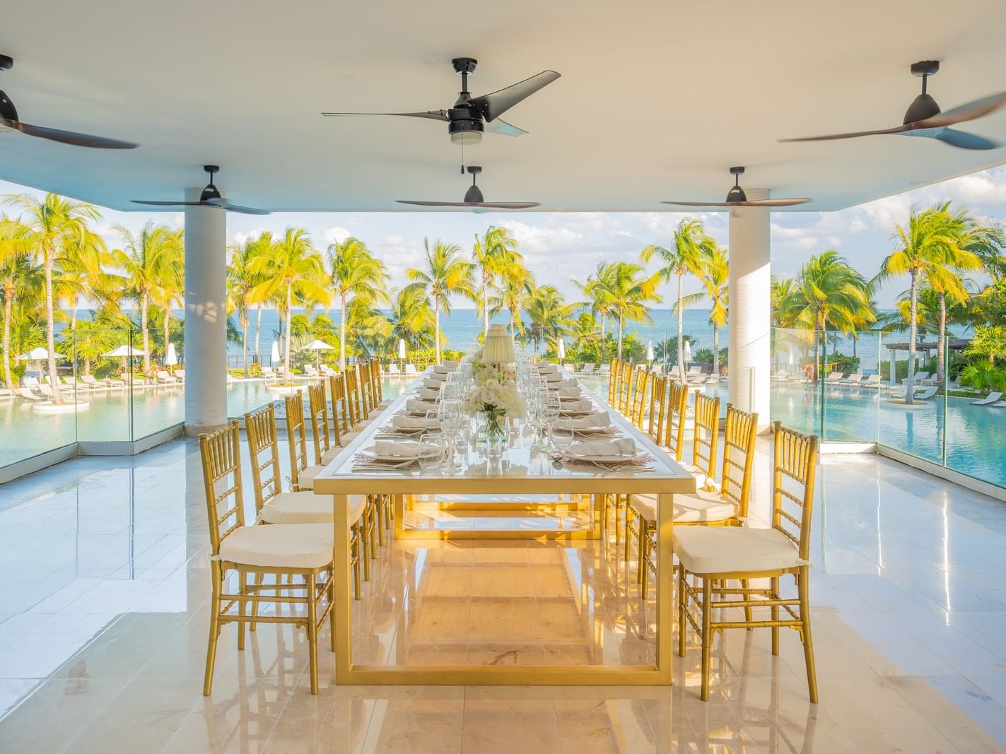 Vistas restaurant