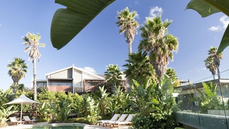 Attractive out door pool at Pullman Magenta Shores