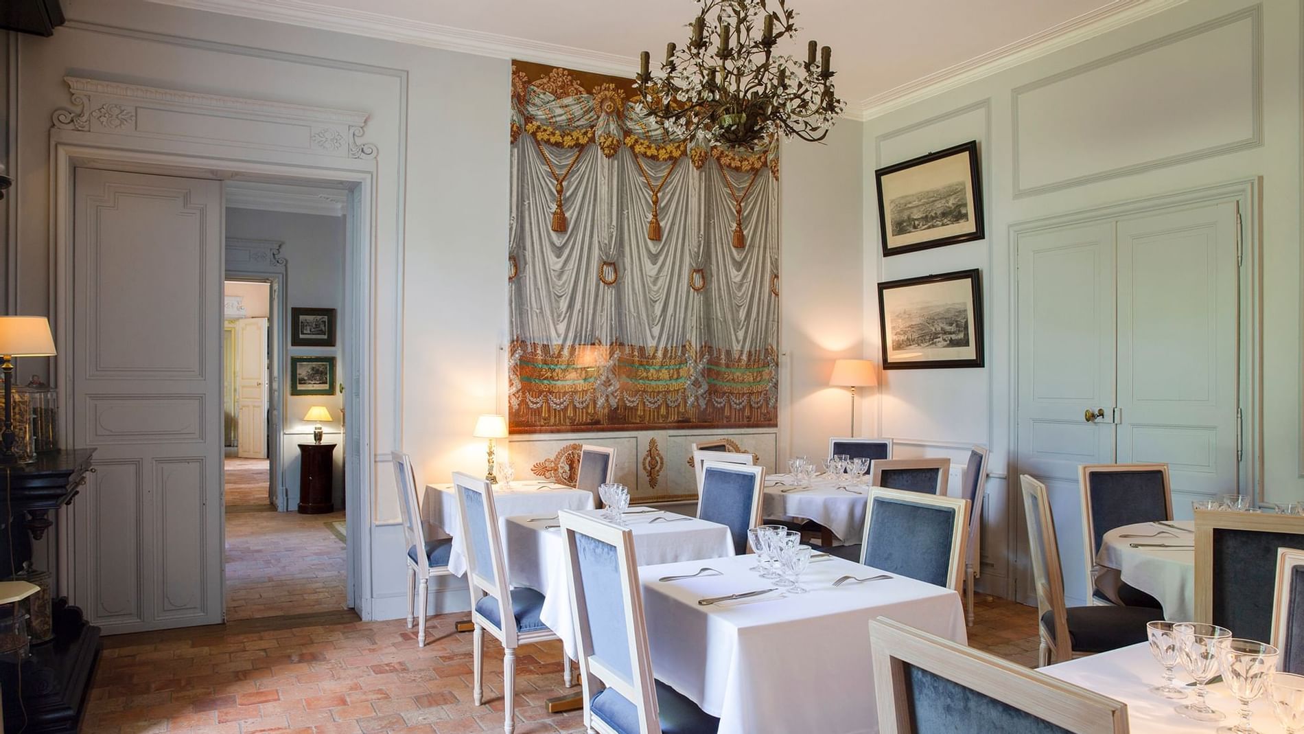 Dining area in La Table De Mestre at Original Hotels