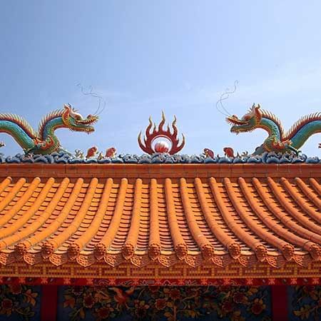 Chinese temple roof with colourful dragon sculptures - Grand Lexis Port Dickson