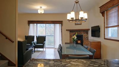 Living room in Three Bedroom Condo at Hotel Mont Gabriel Resort