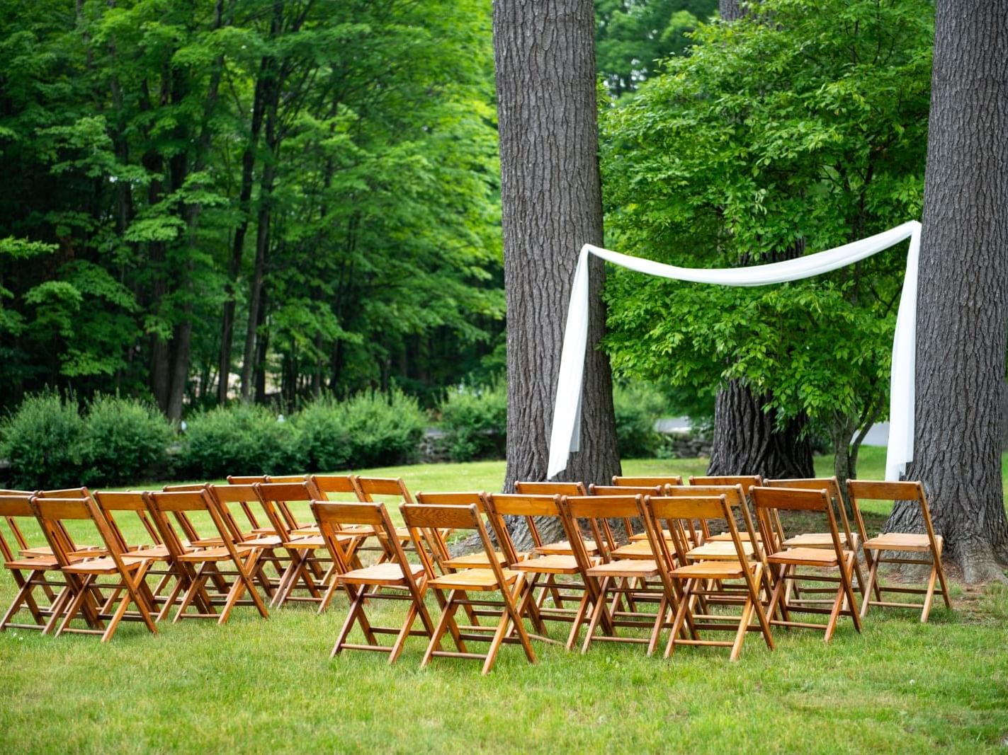 Outdoor Wedding Ceremony in ADKS, The Lodge at Schroon Lake Wilderness Hotel Resort