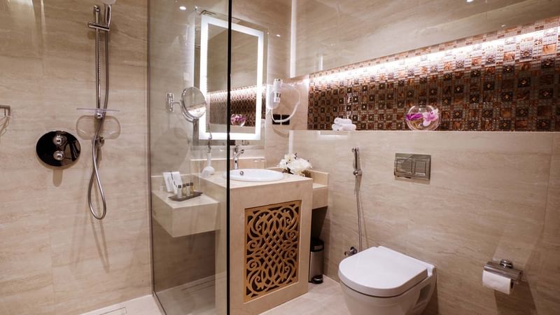 Interior Bathroom area in Deluxe Room at Cantonal Hotel by Warwick Riyadh