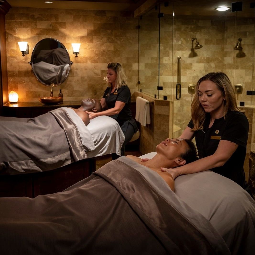 couples massage at the spa