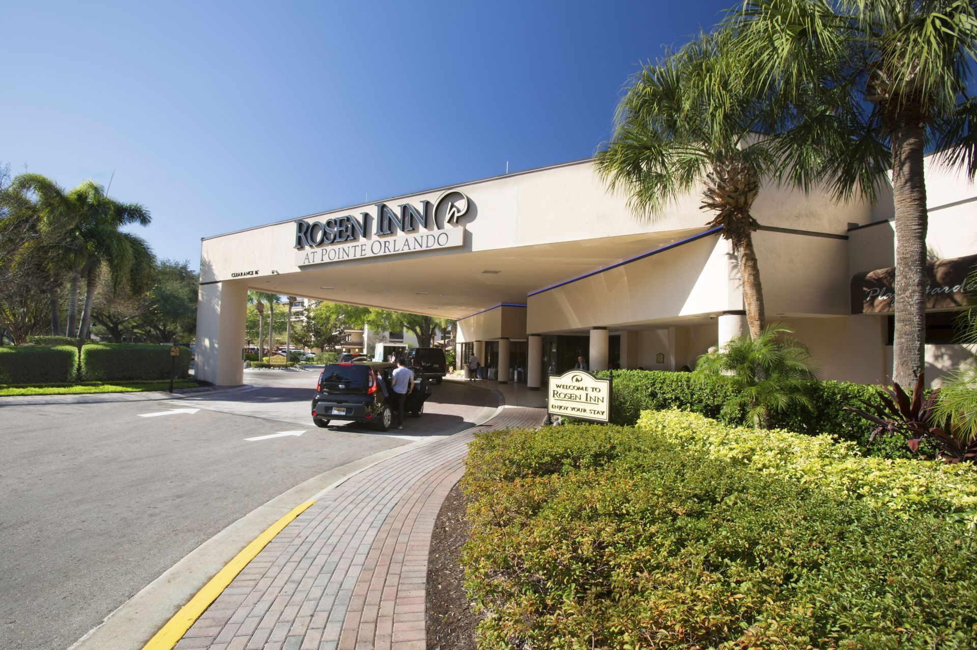 Rosen Inn at Pointe Orlando | Hotels Near Epic Universe