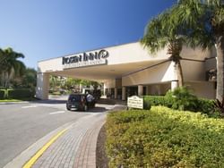 Exterior of hotel & motor lobby, Rosen Inn at Pointe Orlando