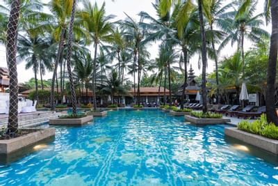 Close-up of the outdoor pool at Chatrium Royal Lake Yangon