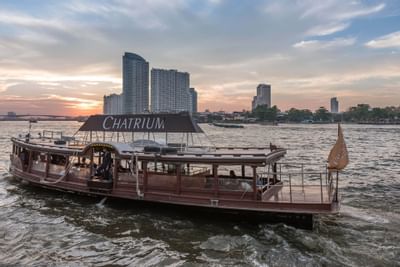 Chatrium Hotel Riverside Bangkok Shuttle Boat