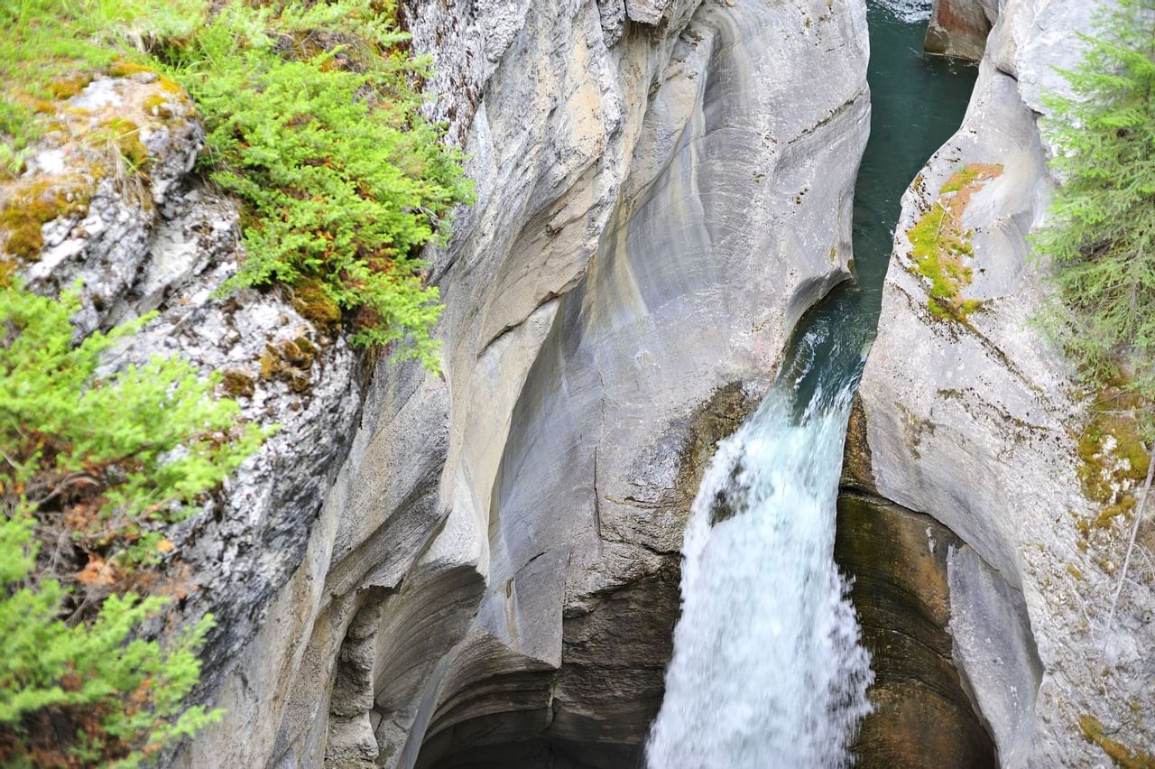 Tekarra Lodge - Waterfall