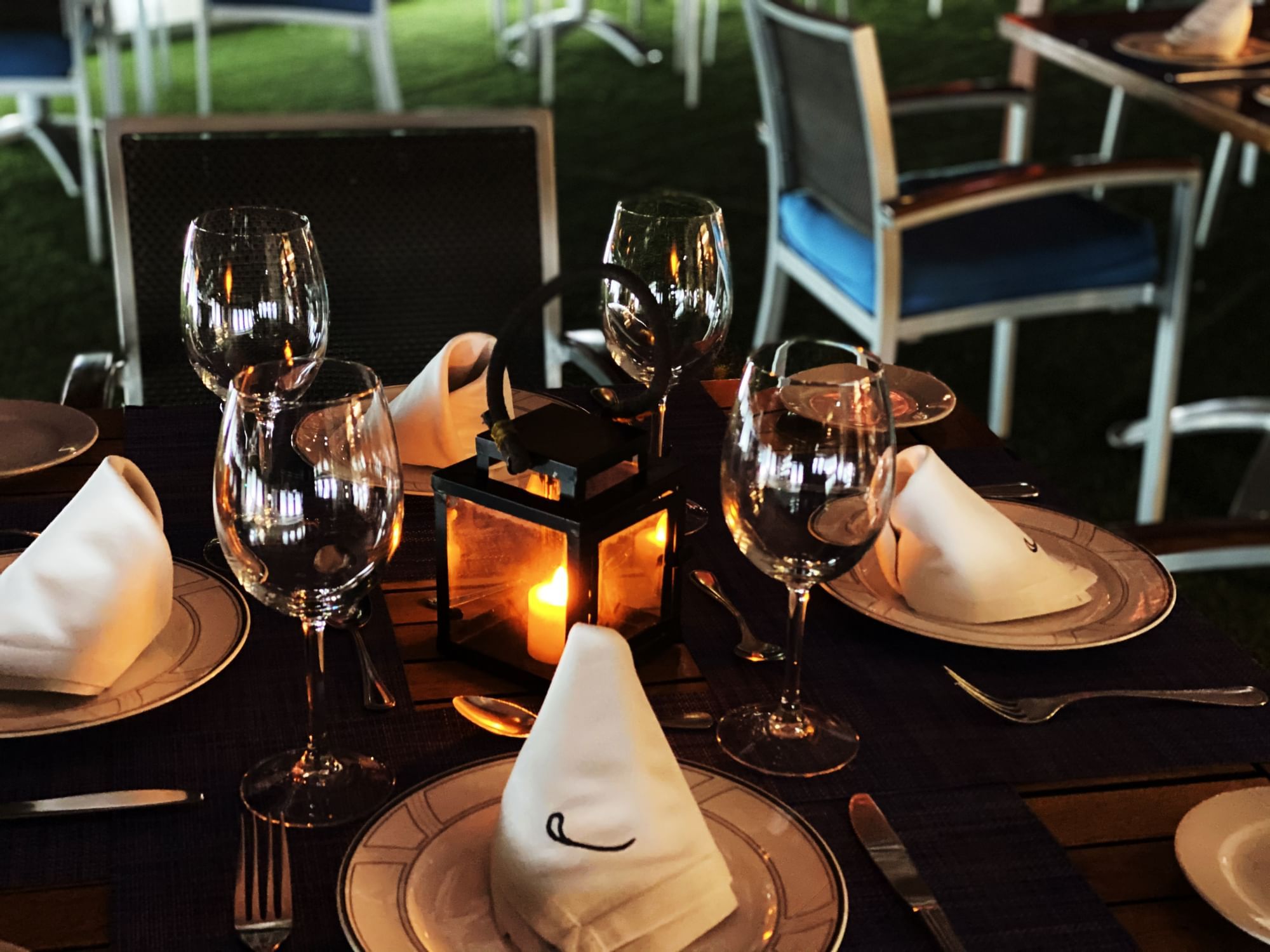 Closeup of the arranged dining table at Marquis Reforma