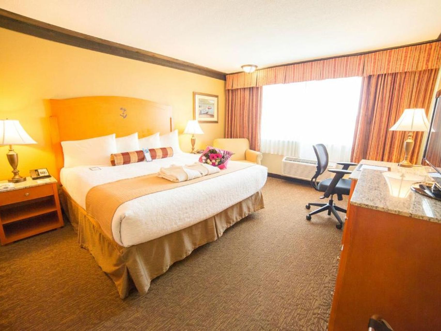 Standard King Room with comfy king bed at Abercorn Inn