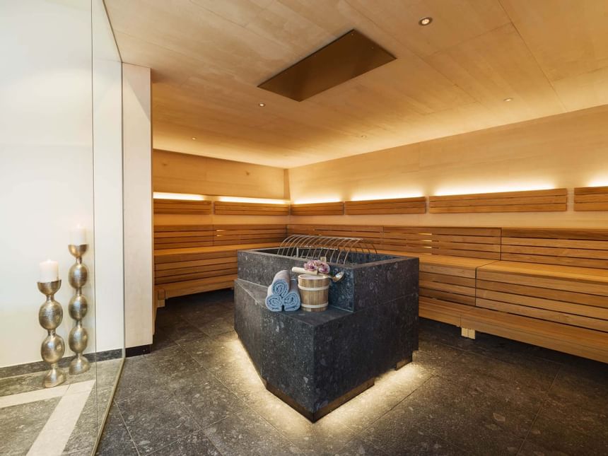 Sauna Room in Cinderella Castle Spa at Hotel Liebes rot Fluh, ta