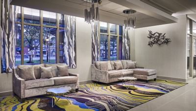 Lobby area in Waterfront Hotel Downtown Burlington