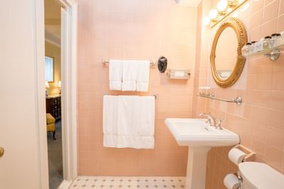 Standard Room Bathroom