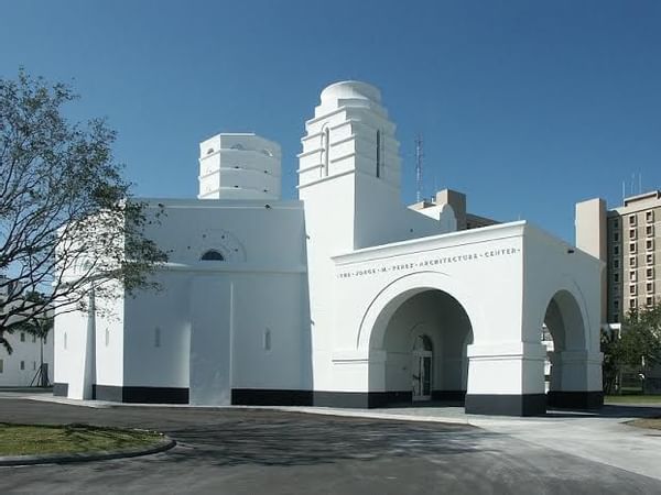 Art Institute Exterior