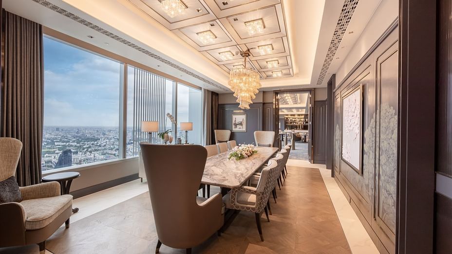 Penthouse Suite with Lounge Access in a hotel near BTS Skytrain