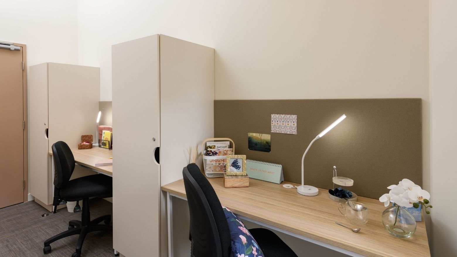 Twin Room desks and wardrobes at UniLodge Herston.