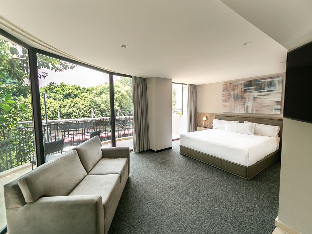 Amplia Suite Elements con Terraza y vistas a la ciudad en Elements by Marquis, Ciudad de México.