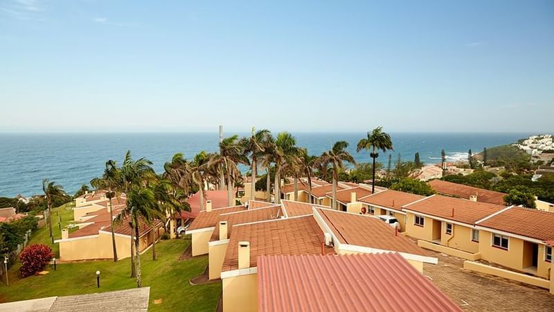FIRST GROUP |CHAKA´S ROCK CHALETS