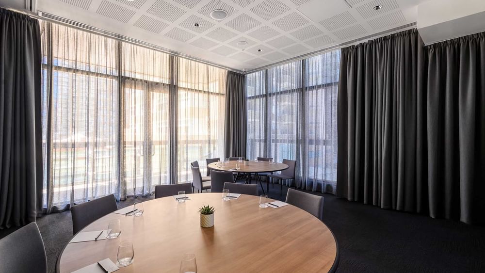 Round meeting tables in Guilford Lane 2 at Melbourne Central