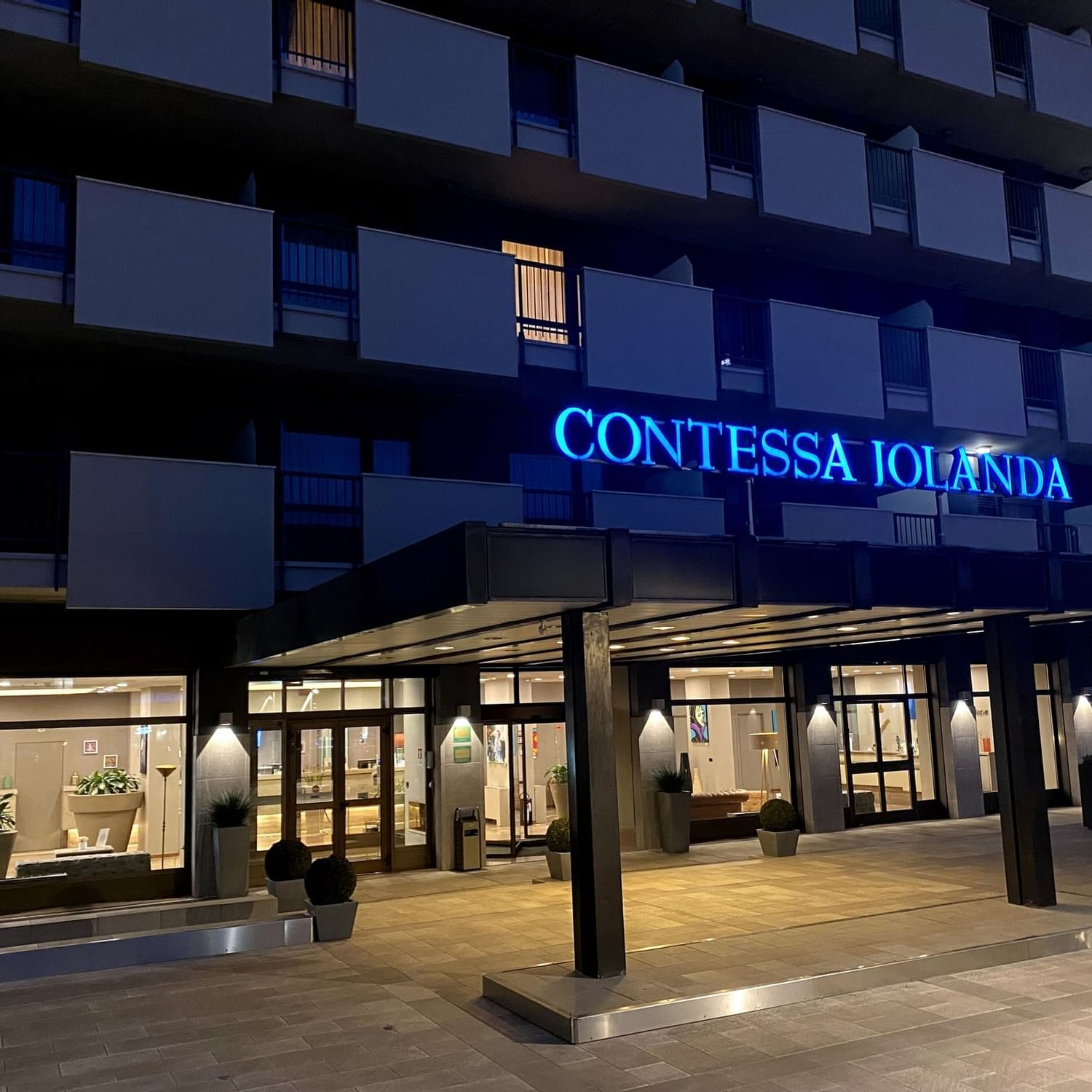 UNAWAY Hotel & Residence Contessa Jolanda Milano