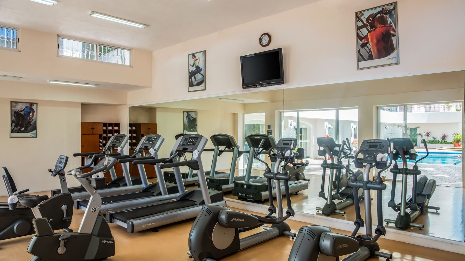 Interior of the Fitness Center at Gamma Mérida el Castellano