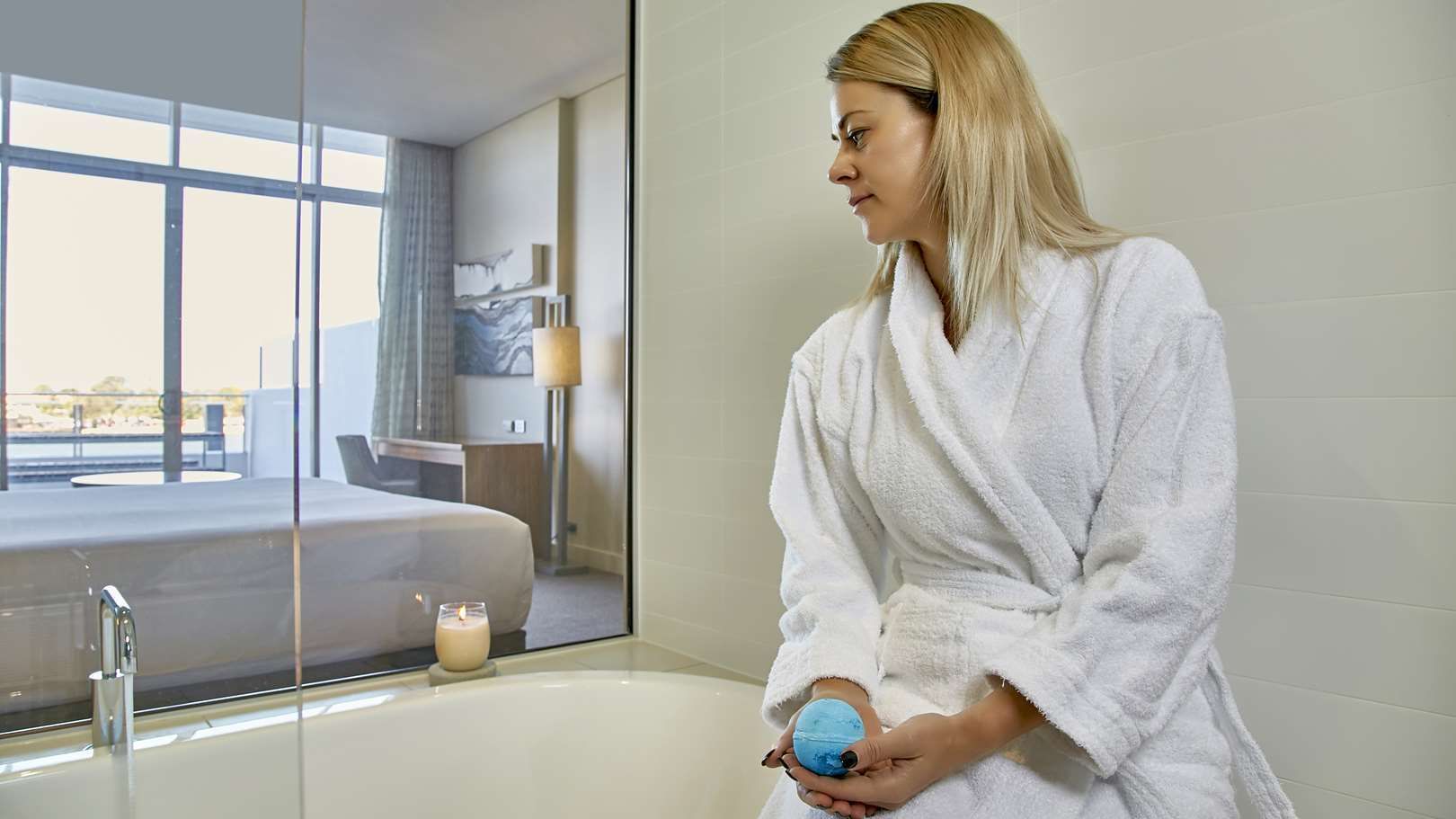 The Sebel Mandurah - Bath Bliss Water View King