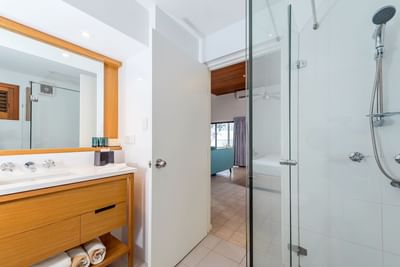 Bathroom with a shower in Point Suite at Heron Island Resort